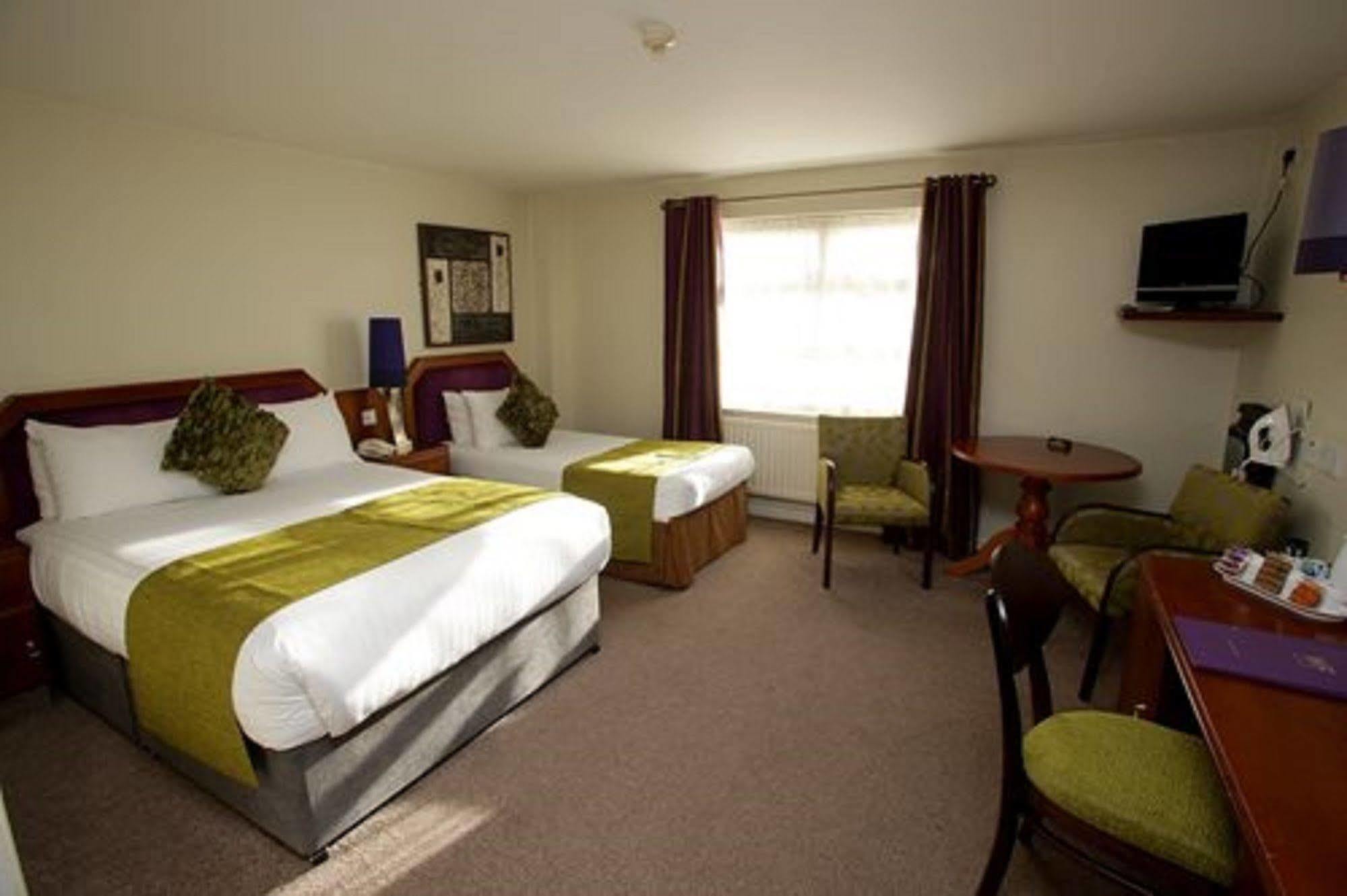 Waterfoot Hotel Londonderry Exterior photo
